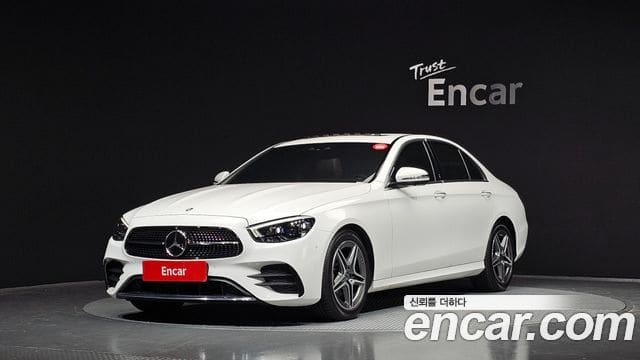 Mercedes-Benz E-Class — фото 1