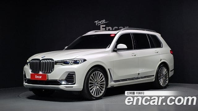 BMW X7 — фото 1