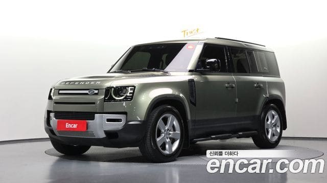 Land Rover Defender — фото 1
