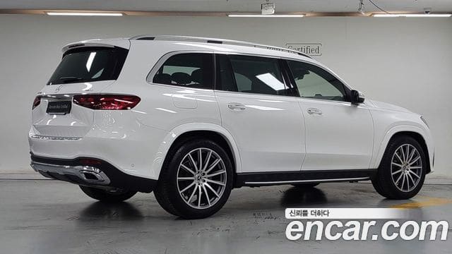 Mercedes-Benz GLS-Class — фото 1