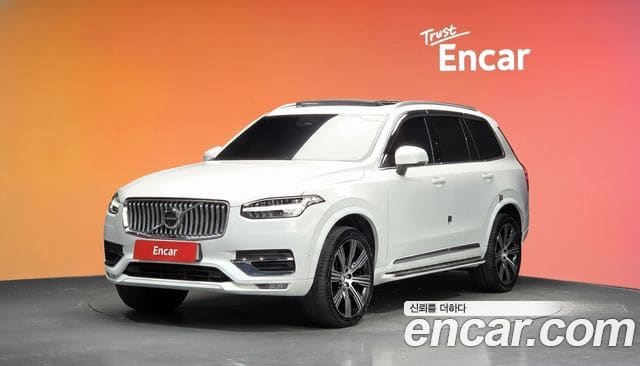 Volvo XC90 — фото 1