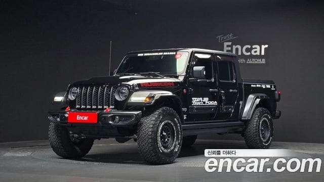Jeep Gladiator — фото 1