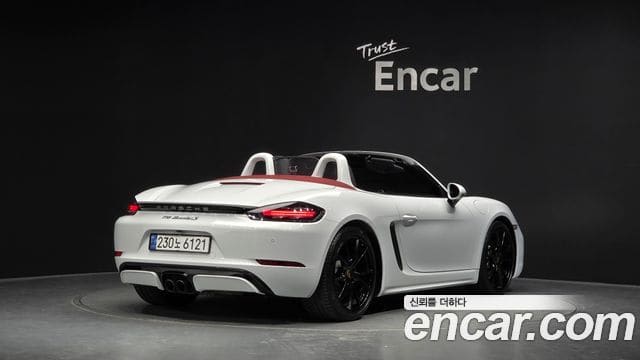 Porsche 718 Boxster — фото 1