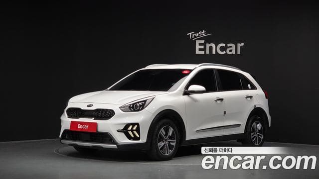 Kia Niro — фото 1
