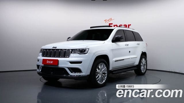 Jeep Grand Cherokee — фото 1