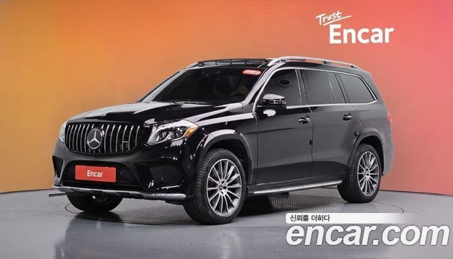 Mercedes-Benz GLS-Class — фото 1