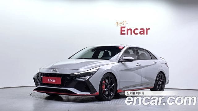 Hyundai Avante — фото 1