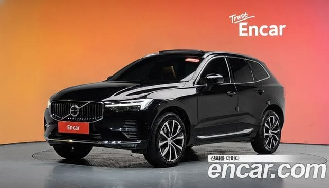 Volvo XC60 — фото 1