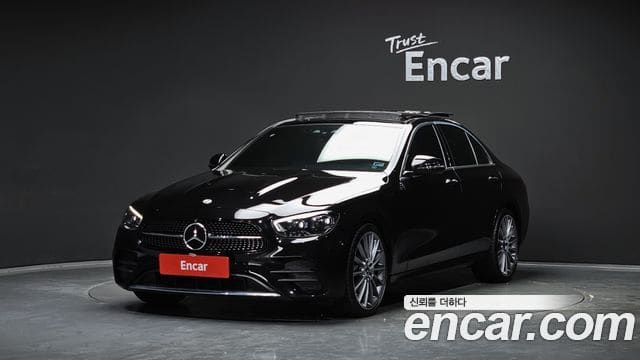 Mercedes-Benz E-Class — фото 1