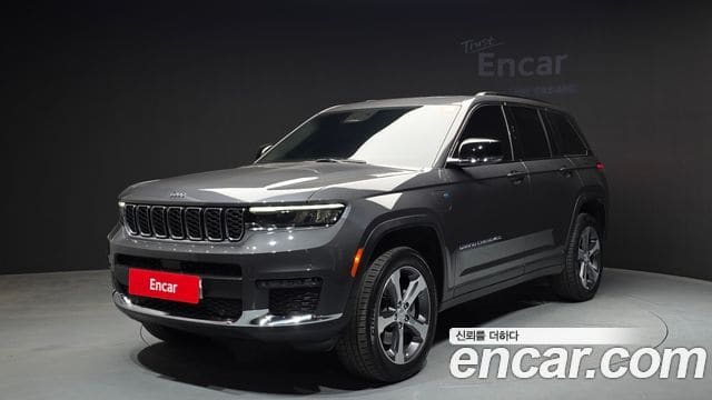 Jeep Grand Cherokee — фото 1