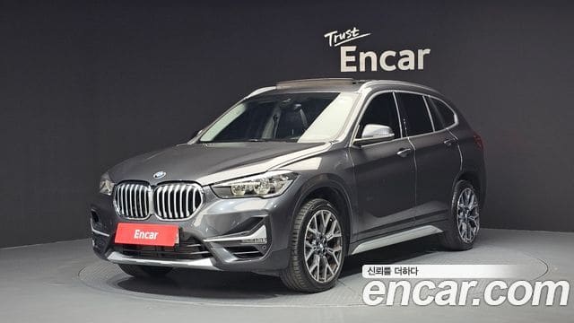 BMW X1 — фото 1