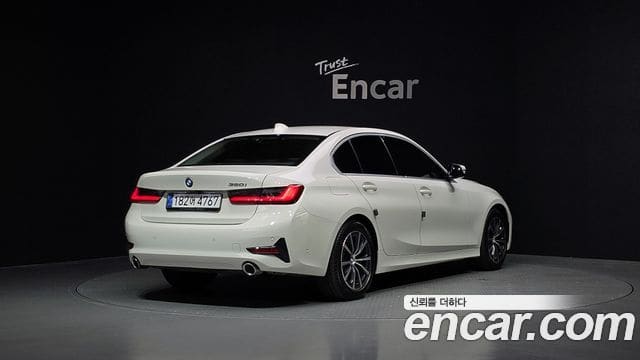 BMW 3 Series — фото 1