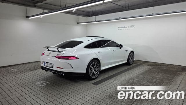 Mercedes-Benz AMG GT — фото 1