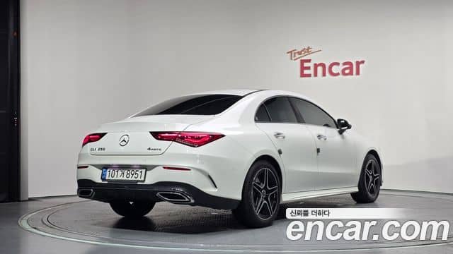 Mercedes-Benz CLA-Class