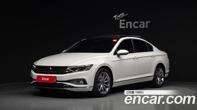 Volkswagen Passat GT — фото 1