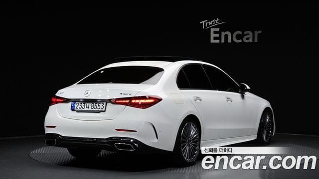 Mercedes-Benz C-Class — фото 1