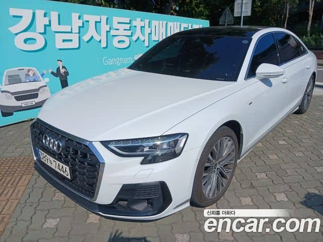 Audi A8