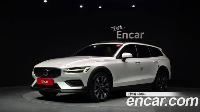 Volvo V60 Cross Country