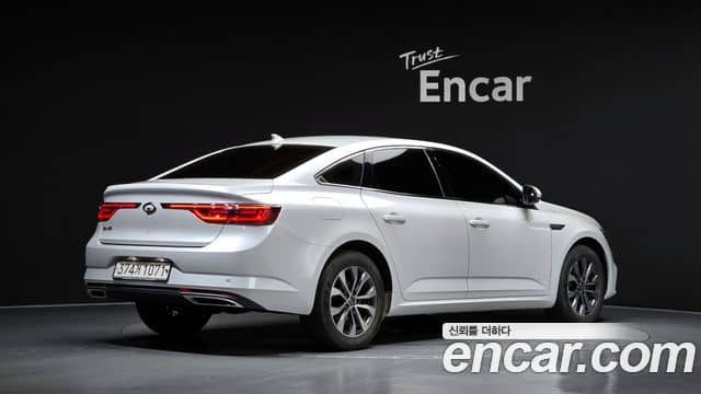 Renault Samsung SM6