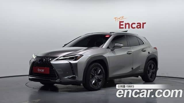 Lexus UX250h
