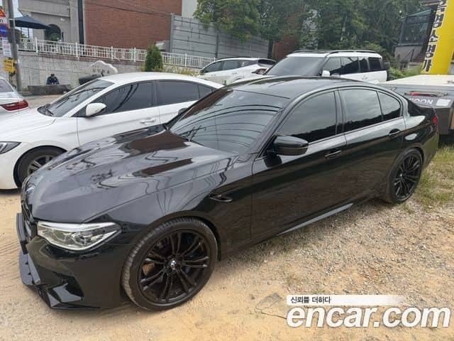 BMW M5