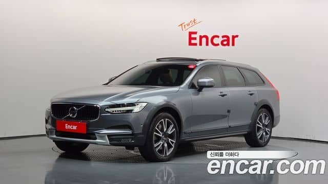 Volvo V90 Cross Country