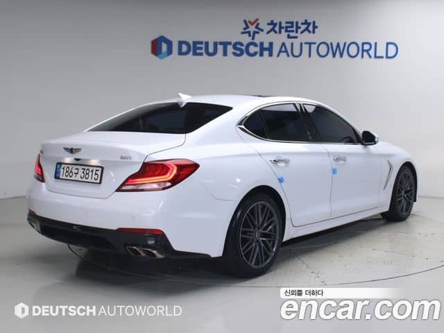 Genesis G70