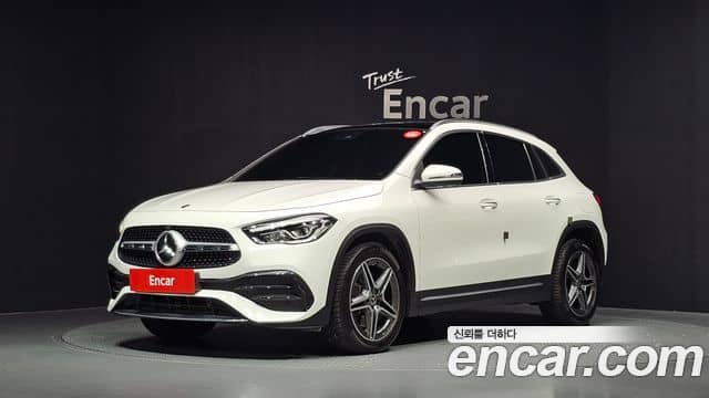 Mercedes-Benz GLA-Class