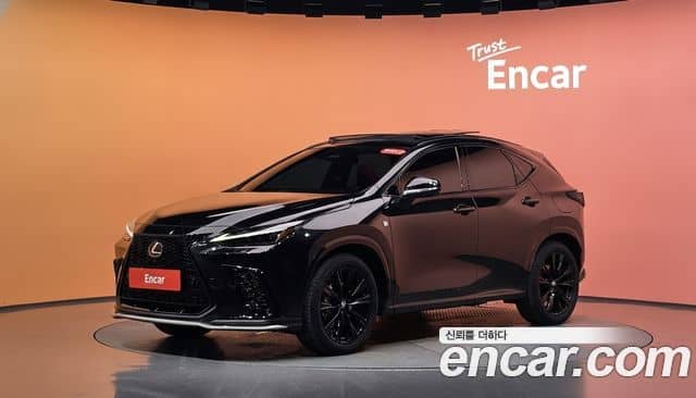 Lexus NX450h+