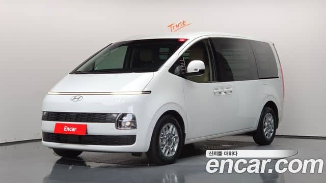 Hyundai Staria