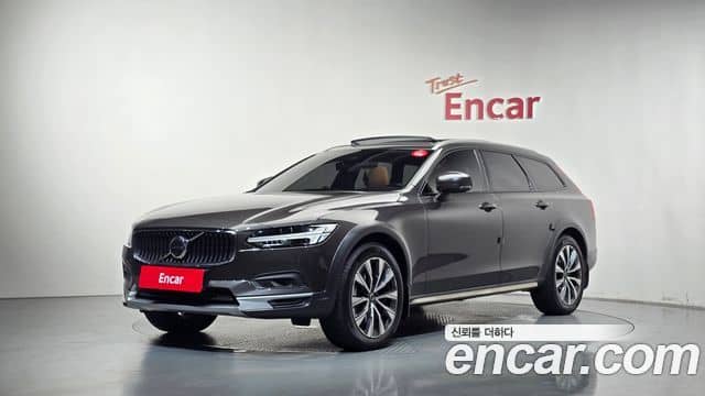 Volvo V90 Cross Country