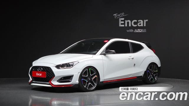 Hyundai Veloster — фото 1