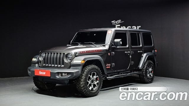 Jeep Wrangler — фото 1