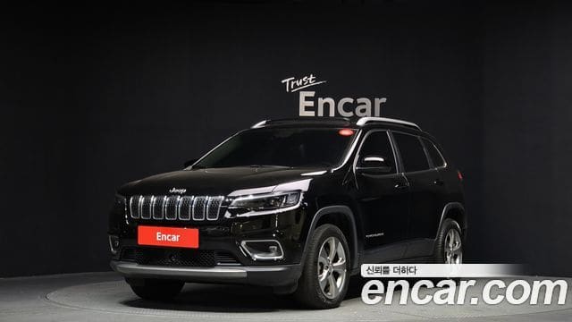 Jeep Cherokee — фото 1