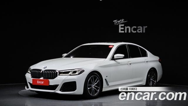BMW 5 Series — фото 1