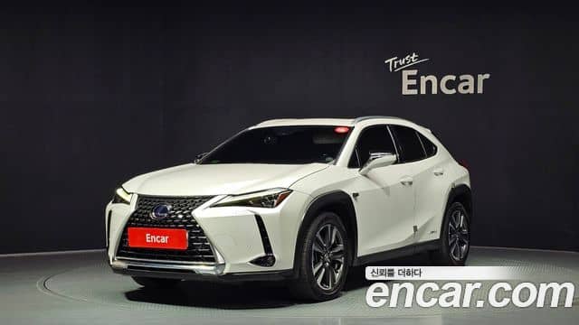 Lexus UX250h