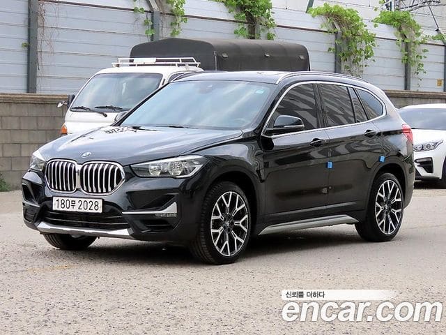 BMW X1 — фото 1