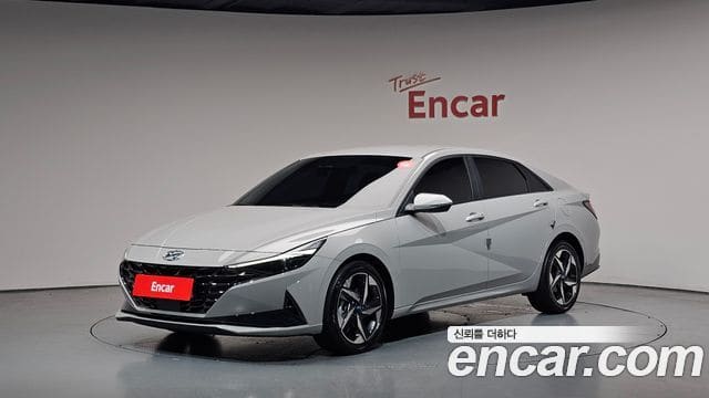 Hyundai Avante — фото 1