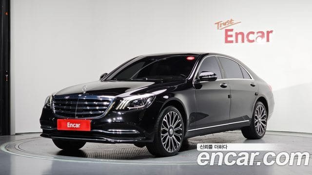 Mercedes-Benz S-Class — фото 1