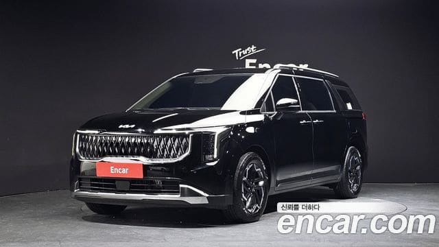 Kia Carnival — фото 1