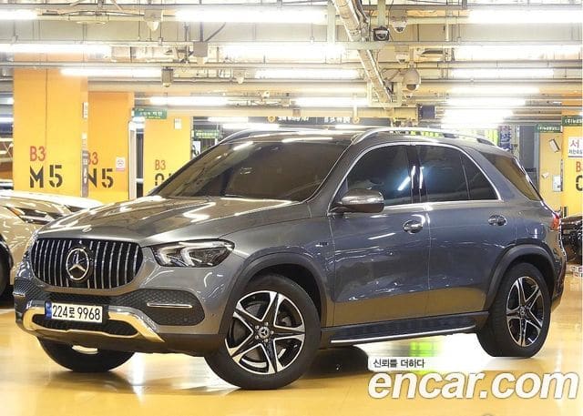 Mercedes-Benz GLE-Class — фото 1