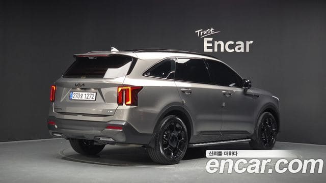 Kia Sorento — фото 1