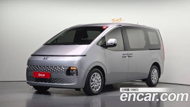 Hyundai Staria