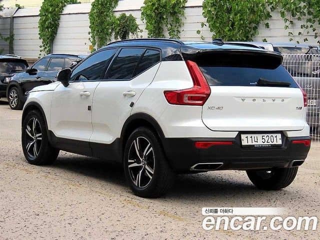Volvo XC40