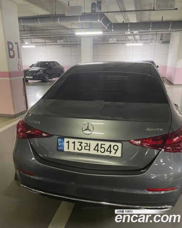 Mercedes-Benz C-Class