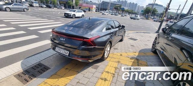 Kia K8