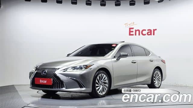 Lexus ES300h