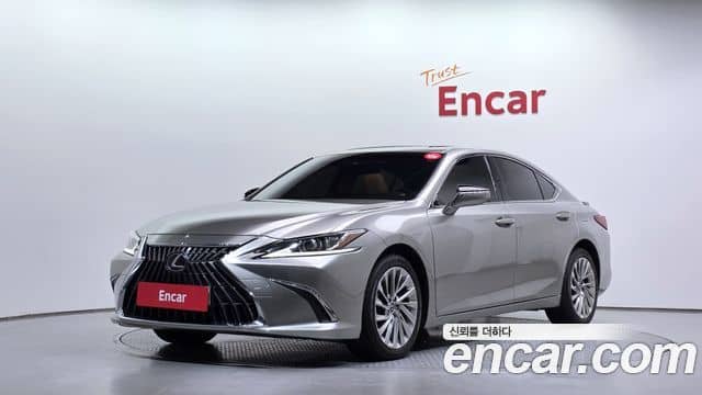 Lexus ES300h