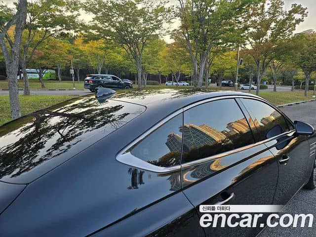 Genesis Electrified G80