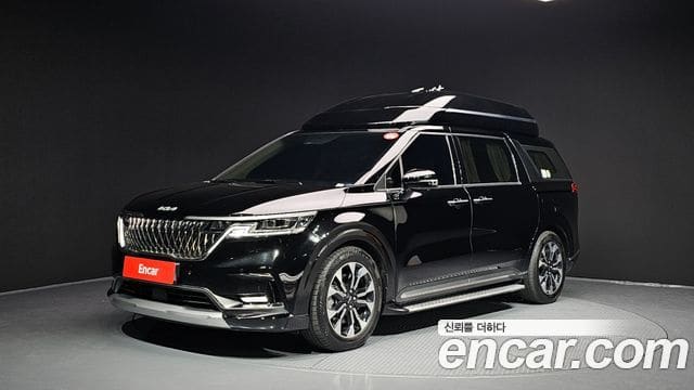 Kia Carnival — фото 1